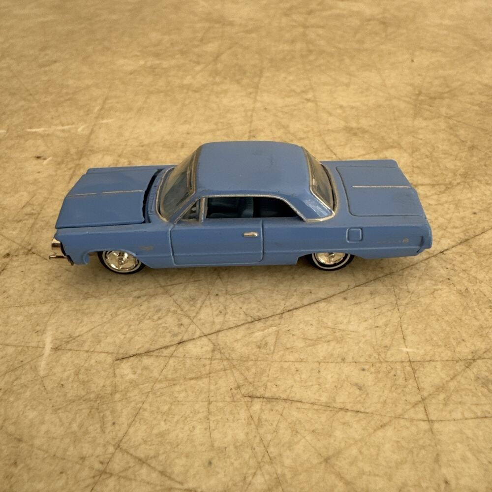 1964 CHEVROLET CHEVY IMPALA SS CLASSIC COLLECTIBLE 1/64 LIMITED EDITION CAR BLUE